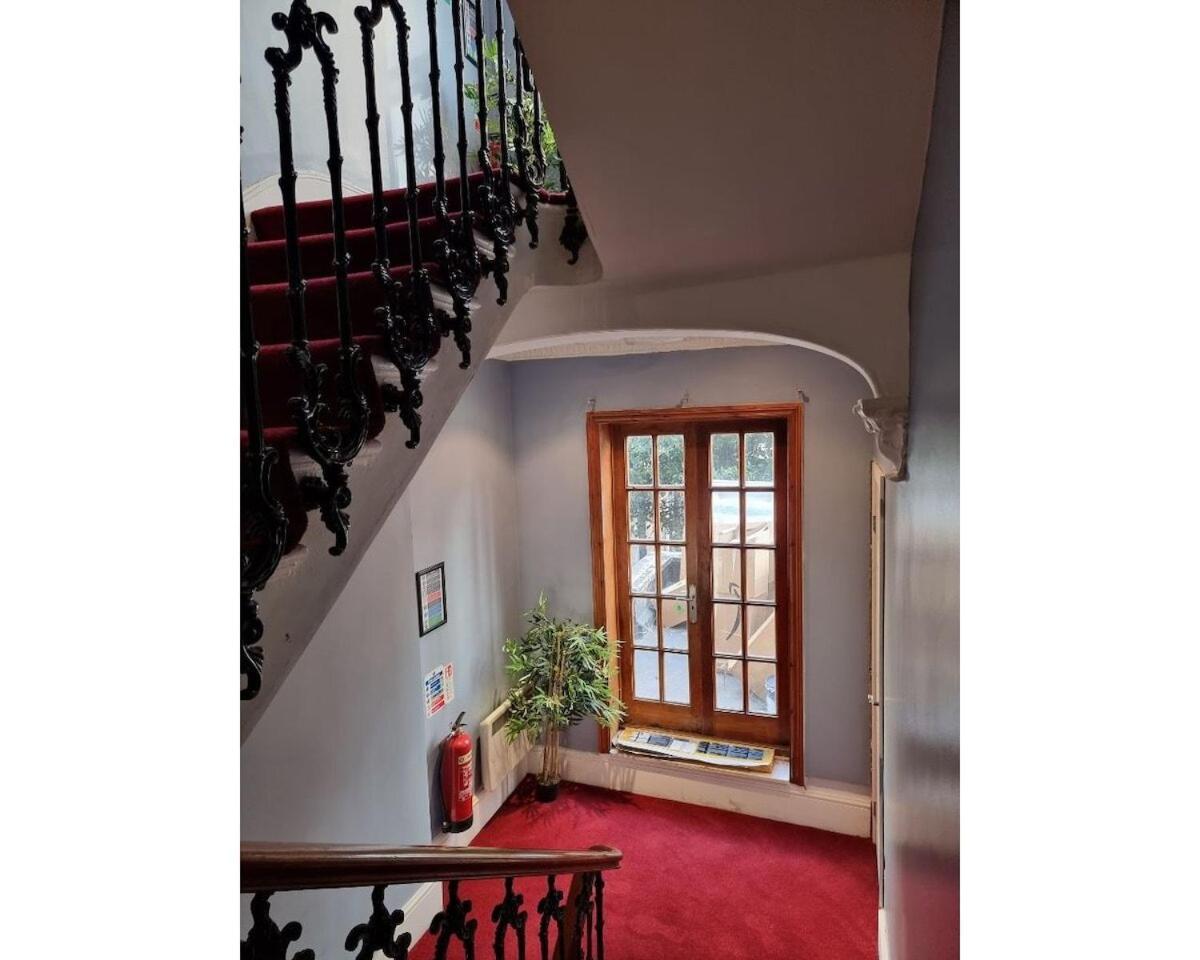 F302-3Rd Floor Studio For 2 Near Hyde Park Londra Exterior foto